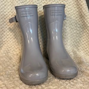 Womens Gray Hunter rain boots size 6
